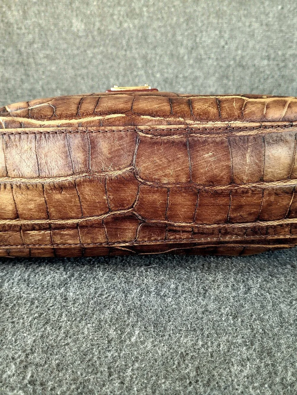 Y2K Dooney & Bourke Brown Croc Embossed Real Leather Satchel Handbag